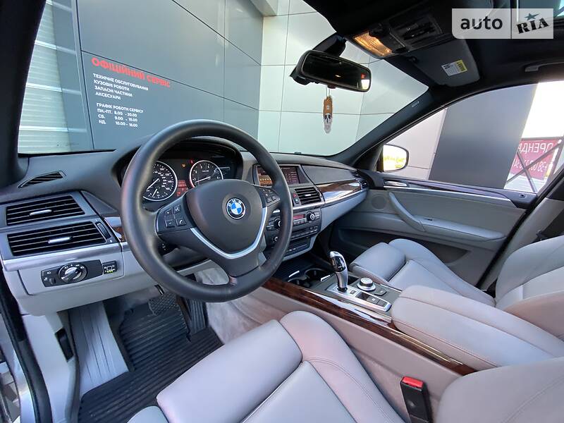 Позашляховик / Кросовер BMW X5 2008 в Києві