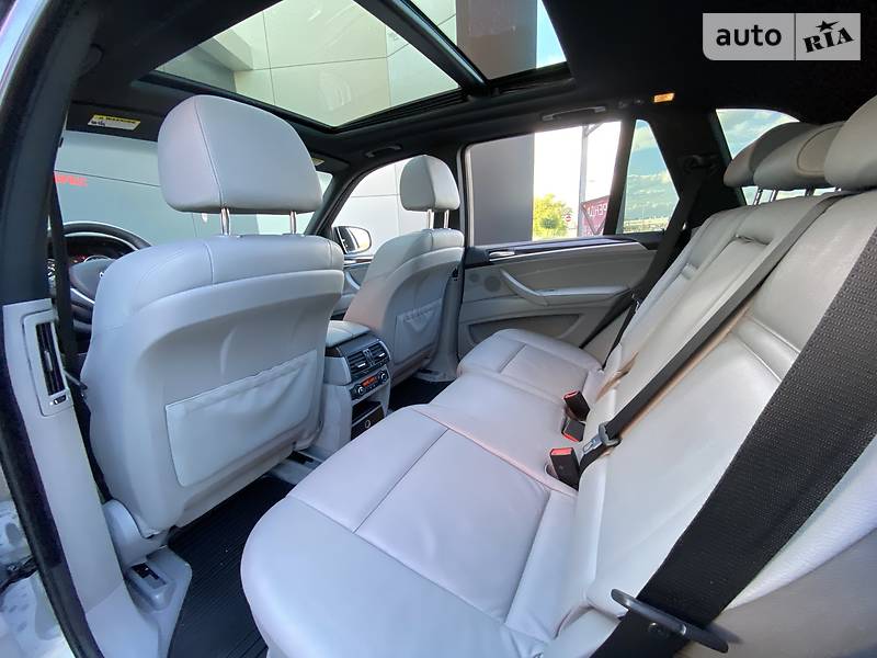 Позашляховик / Кросовер BMW X5 2008 в Києві