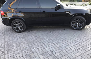 Позашляховик / Кросовер BMW X5 2009 в 