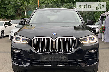 Внедорожник / Кроссовер BMW X5 2019 в Киеве