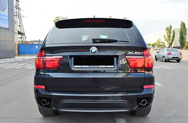 Внедорожник / Кроссовер BMW X5 2011 в Киеве