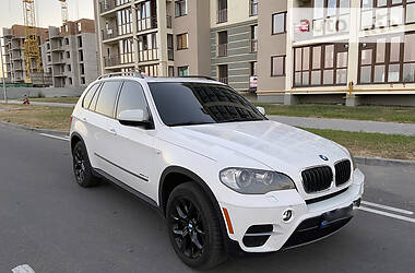 Внедорожник / Кроссовер BMW X5 2010 в Виннице