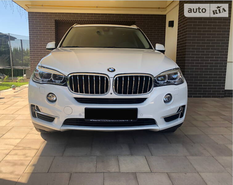 Позашляховик / Кросовер BMW X5 2017 в Києві