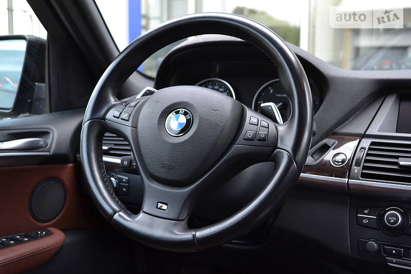 Позашляховик / Кросовер BMW X5 2012 в Рівному