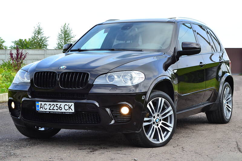 Позашляховик / Кросовер BMW X5 2012 в Рівному