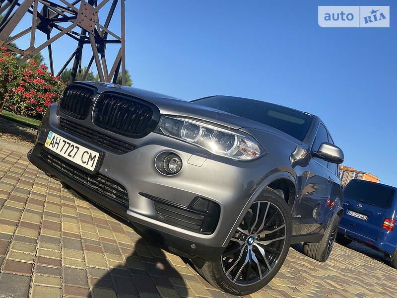Позашляховик / Кросовер BMW X5 2016 в Дніпрі
