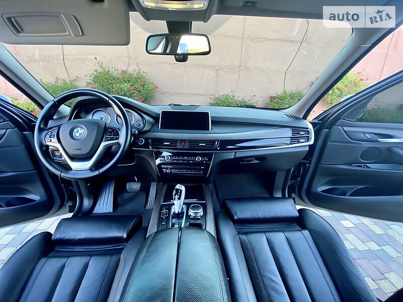 Позашляховик / Кросовер BMW X5 2016 в Дніпрі