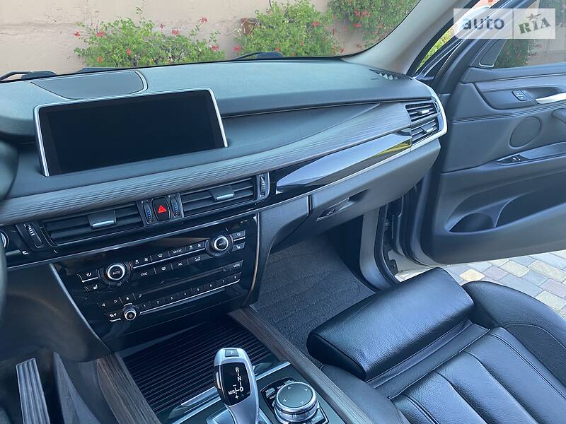 Позашляховик / Кросовер BMW X5 2016 в Дніпрі