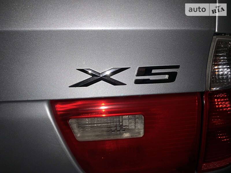 Позашляховик / Кросовер BMW X5 2006 в Чернівцях