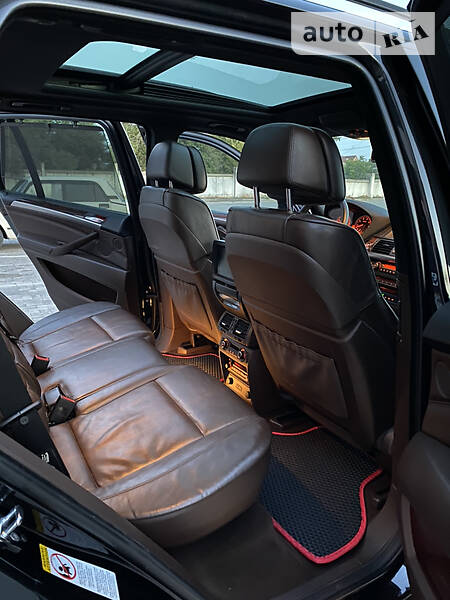 Внедорожник / Кроссовер BMW X5 2008 в Киеве