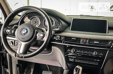 Позашляховик / Кросовер BMW X5 2016 в Чернівцях