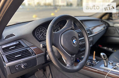 Внедорожник / Кроссовер BMW X5 2013 в Киеве