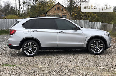 Позашляховик / Кросовер BMW X5 2015 в Києві