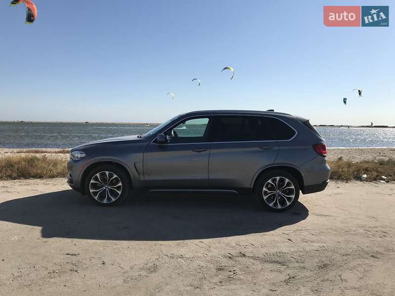 Внедорожник / Кроссовер BMW X5 2015 в Запорожье