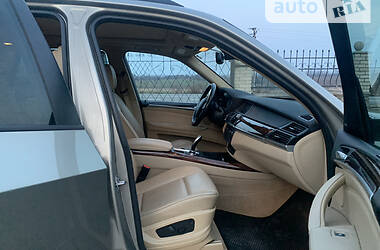 Внедорожник / Кроссовер BMW X5 2011 в Южноукраинске