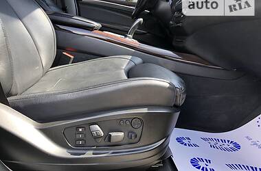 Позашляховик / Кросовер BMW X5 2013 в 