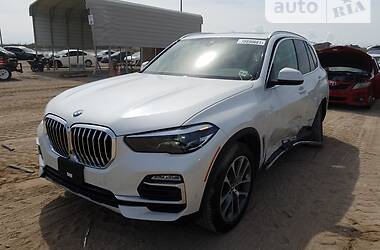 Внедорожник / Кроссовер BMW X5 2019 в Киеве