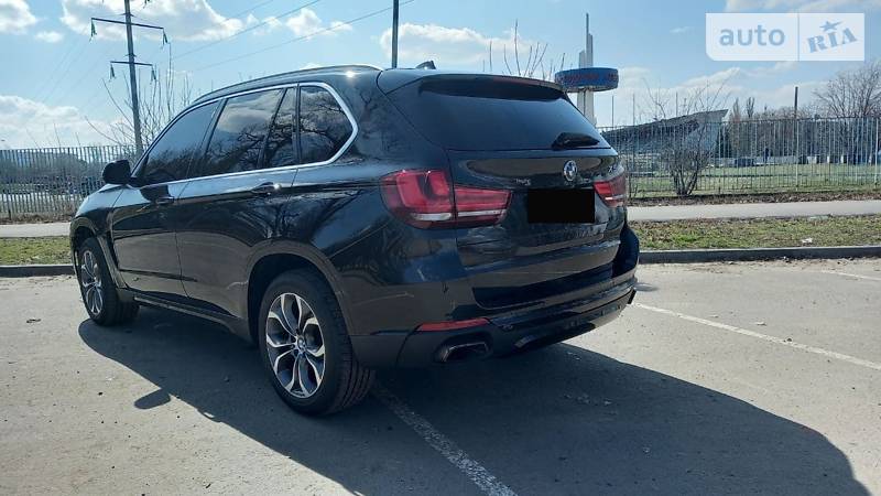 Внедорожник / Кроссовер BMW X5 2014 в Полтаве