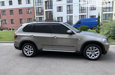 Позашляховик / Кросовер BMW X5 2010 в Рівному