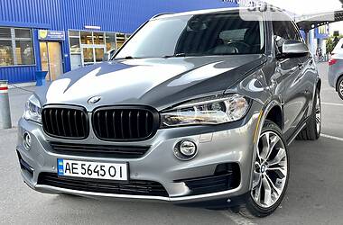 Внедорожник / Кроссовер BMW X5 2015 в Днепре