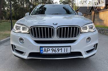 Внедорожник / Кроссовер BMW X5 2016 в Киеве