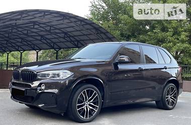 Позашляховик / Кросовер BMW X5 2015 в Києві