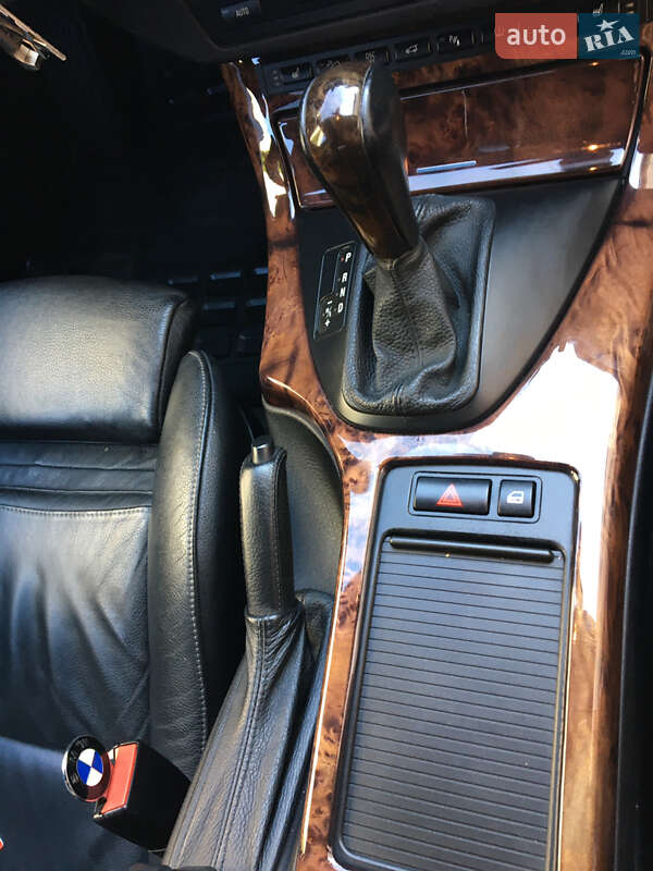 Позашляховик / Кросовер BMW X5 2005 в Тячеві