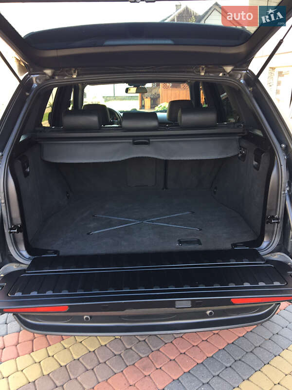 Позашляховик / Кросовер BMW X5 2005 в Тячеві
