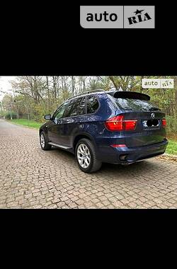 Внедорожник / Кроссовер BMW X5 2010 в Черновцах