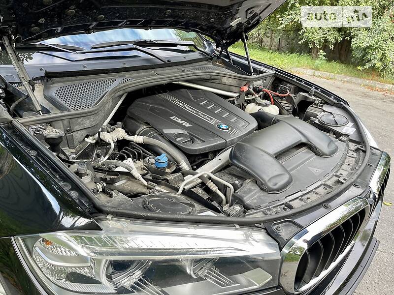 Внедорожник / Кроссовер BMW X5 2016 в Хмельницком