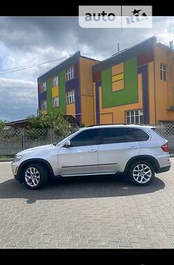 Внедорожник / Кроссовер BMW X5 2013 в Черновцах