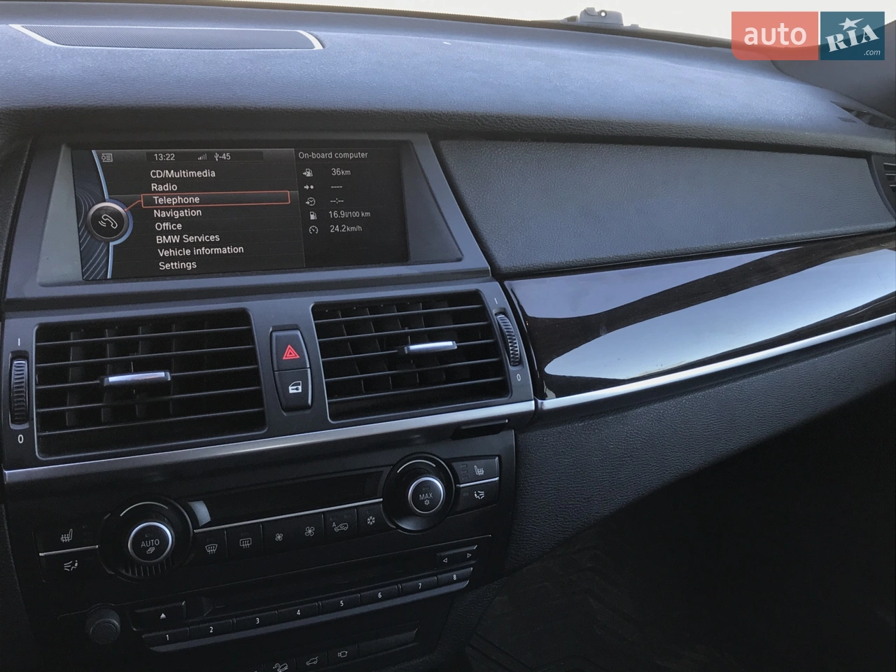 2010 BMW X5 - мініатюра 15