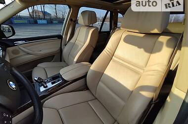 Внедорожник / Кроссовер BMW X5 2010 в Тернополе