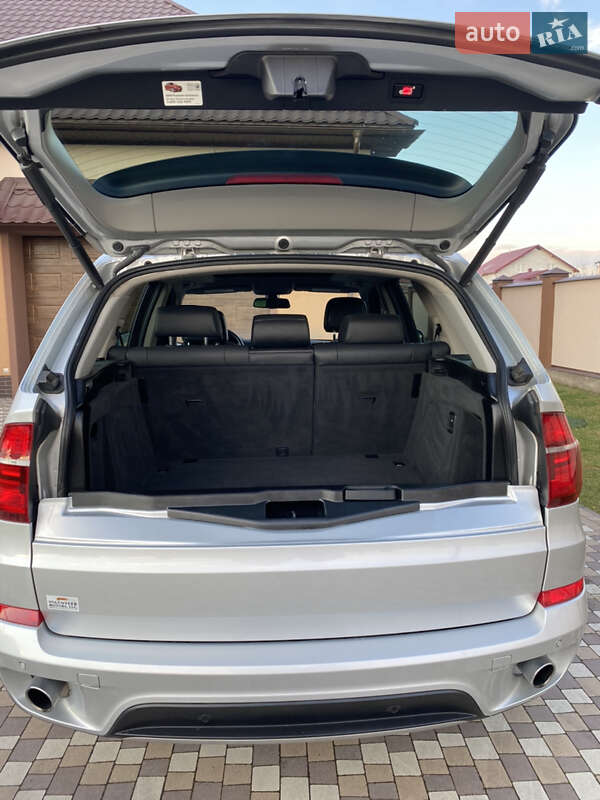 Позашляховик / Кросовер BMW X5 2013 в Івано-Франківську