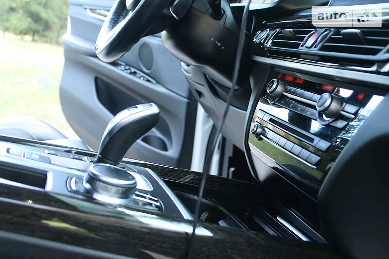 Внедорожник / Кроссовер BMW X5 2018 в Полтаве