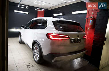 Внедорожник / Кроссовер BMW X5 2018 в 