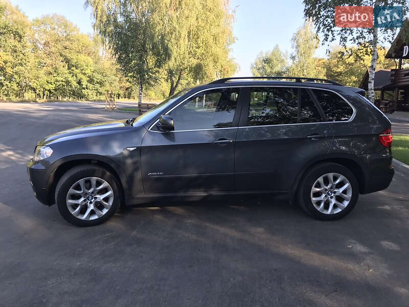 Внедорожник / Кроссовер BMW X5 2013 в Чугуеве