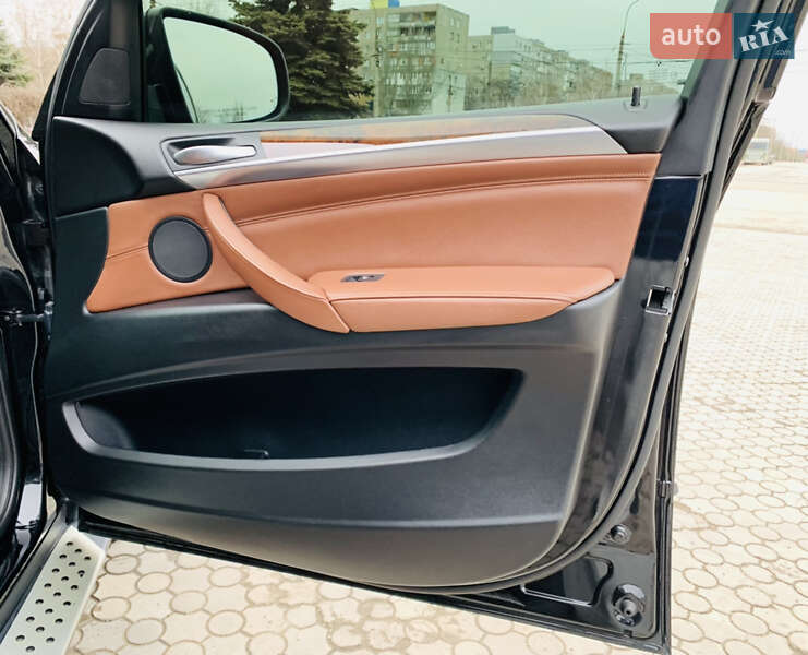 Позашляховик / Кросовер BMW X5 2013 в Львові