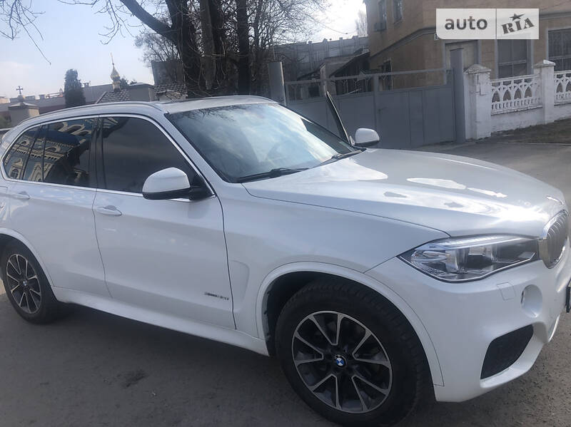 Позашляховик / Кросовер BMW X5 2016 в Дніпрі