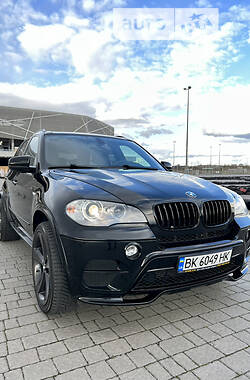 Внедорожник / Кроссовер BMW X5 2013 в Львове