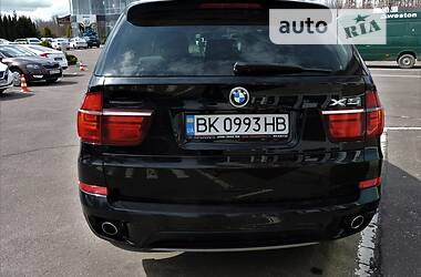 Позашляховик / Кросовер BMW X5 2012 в 