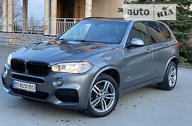 Позашляховик / Кросовер BMW X5 2016 в 