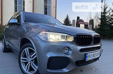 Позашляховик / Кросовер BMW X5 2016 в 