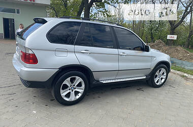 Позашляховик / Кросовер BMW X5 2004 в Миколаєві