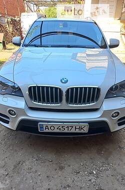 Внедорожник / Кроссовер BMW X5 2012 в Виноградове