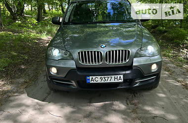 Внедорожник / Кроссовер BMW X5 2009 в Любешове
