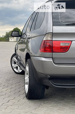 Внедорожник / Кроссовер BMW X5 2004 в 