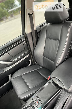 Внедорожник / Кроссовер BMW X5 2004 в 