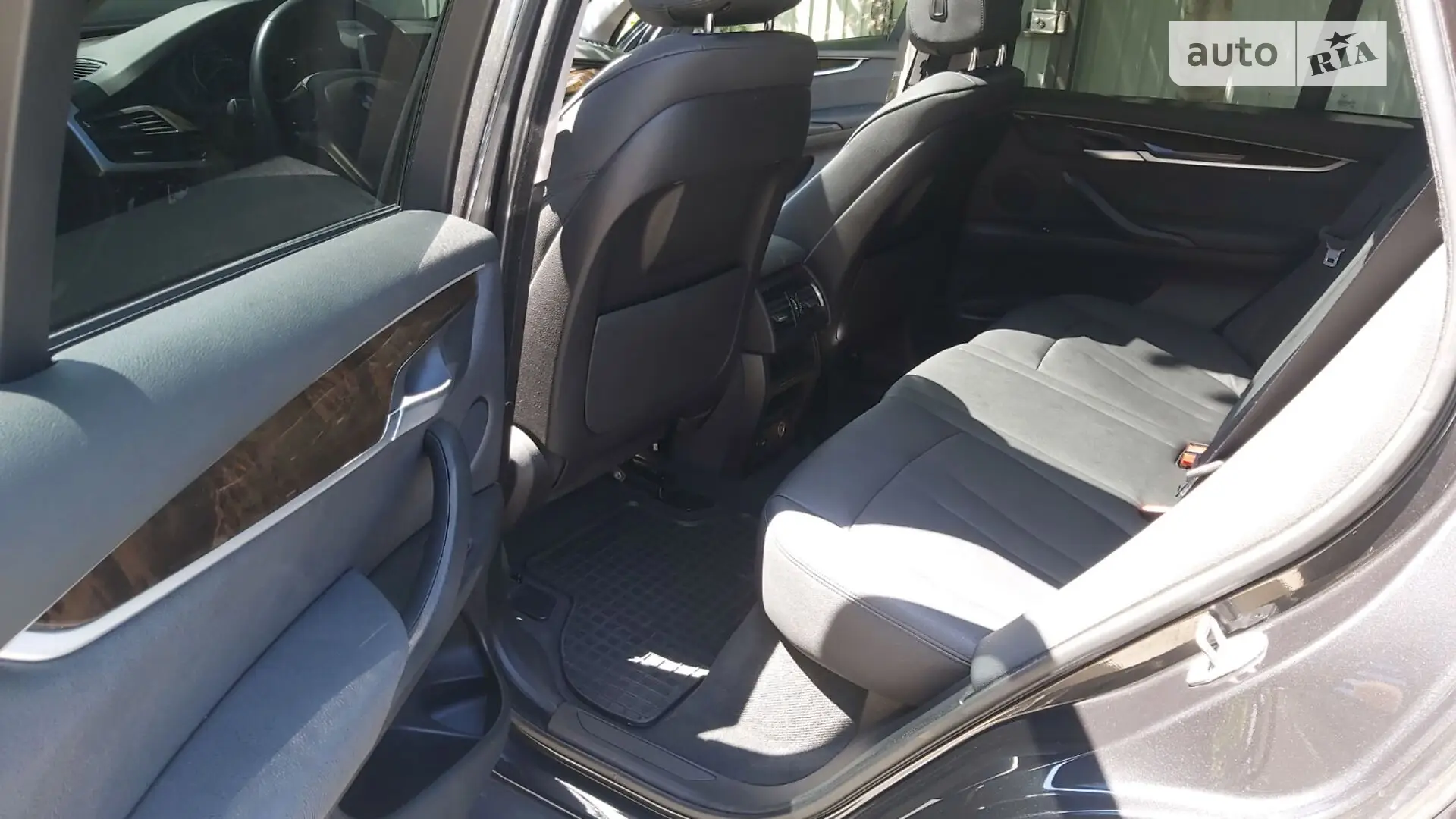 2015 BMW X5 - мініатюра 9