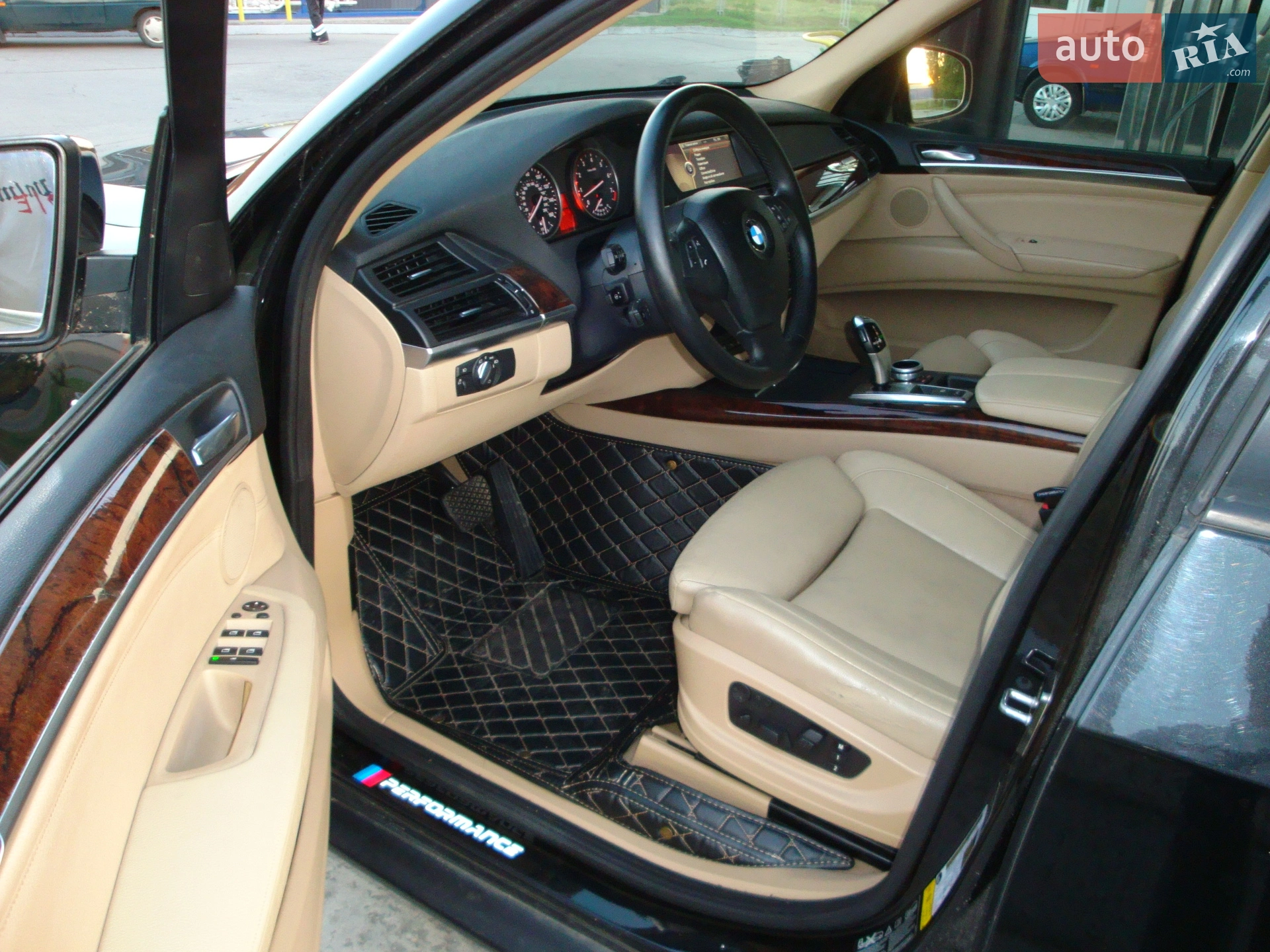 2011 BMW X5 - мініатюра 41